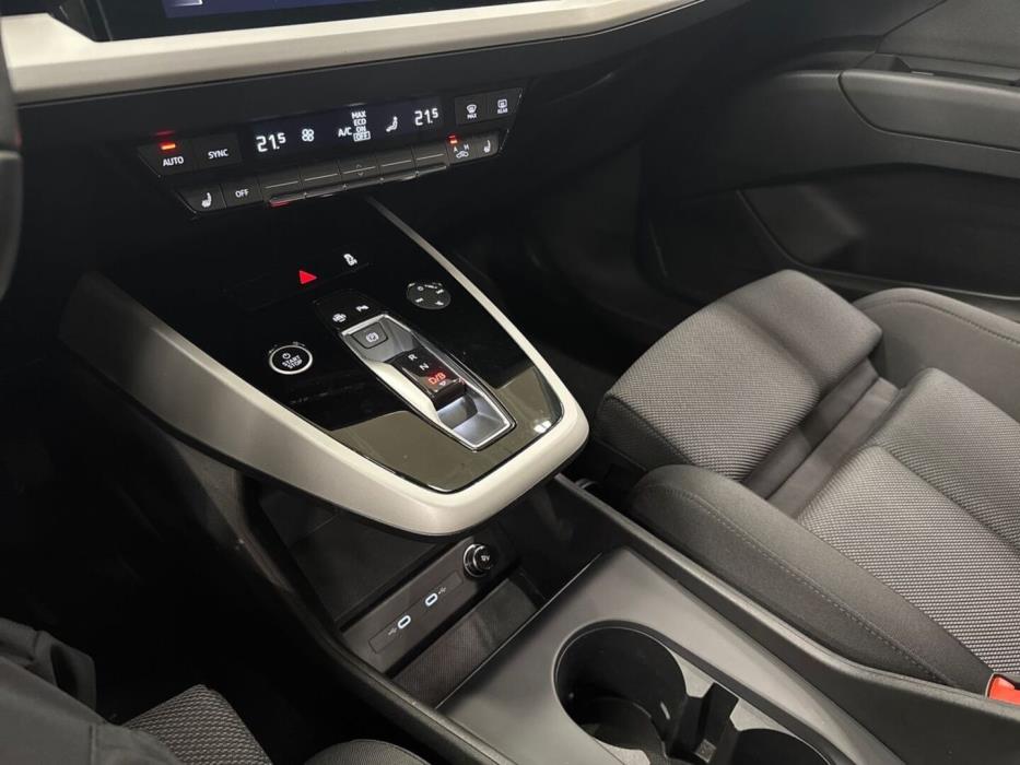 AUDI Q4 e-tron 2023