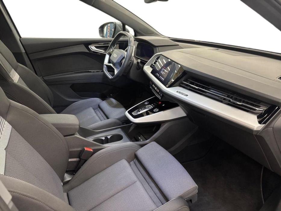 AUDI Q4 e-tron 2023