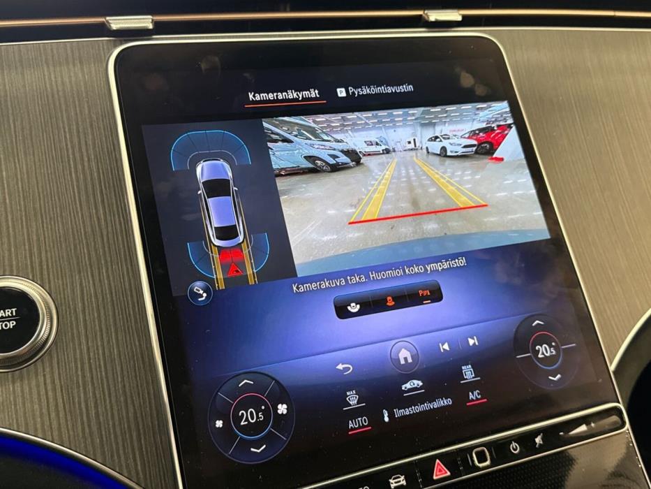 MERCEDES-BENZ EQE 2024