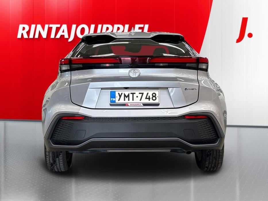 TOYOTA C-HR 2025