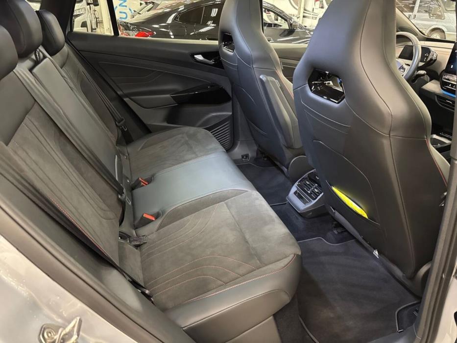 VOLKSWAGEN ID.5 2023