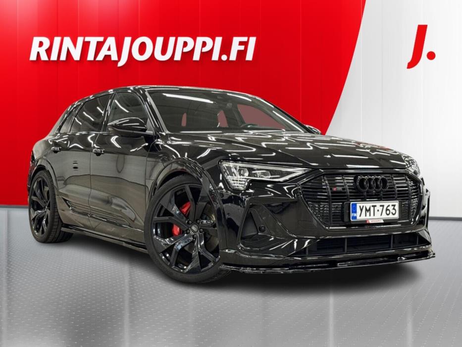 AUDI e-tron 2021