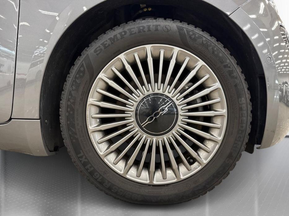 FIAT 500e 2023
