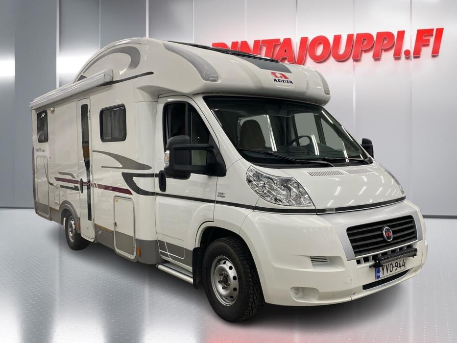 ADRIA MATRIX M 680SP 2010