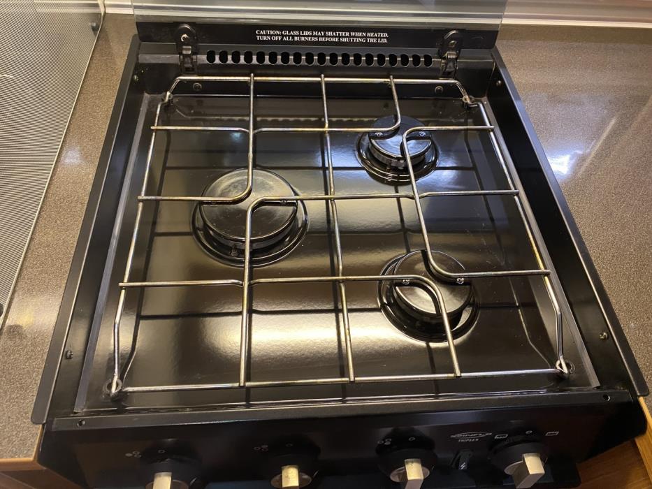 ADRIA MATRIX M 680SP 2010