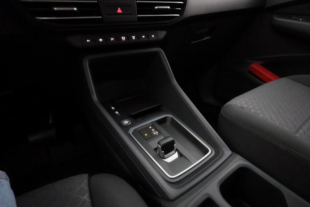 FORD Transit Connect 2025