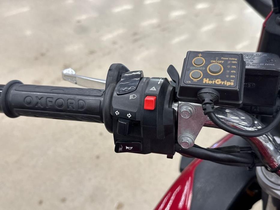 SUZUKI GSF 2006