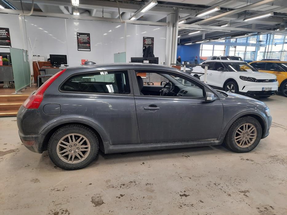 VOLVO C30 2008