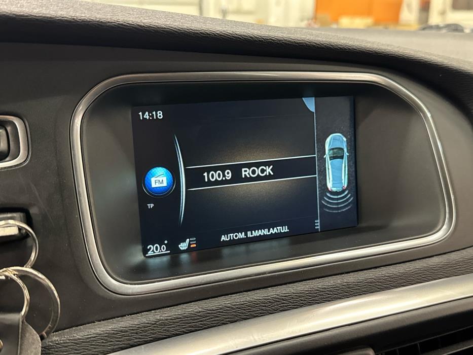 VOLVO V40 Cross Country 2015