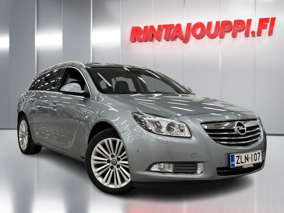 OPEL Insignia 2013