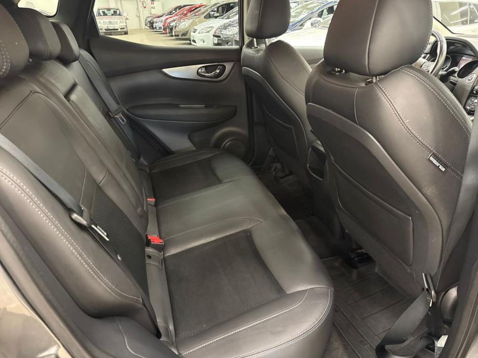 NISSAN Qashqai 2018