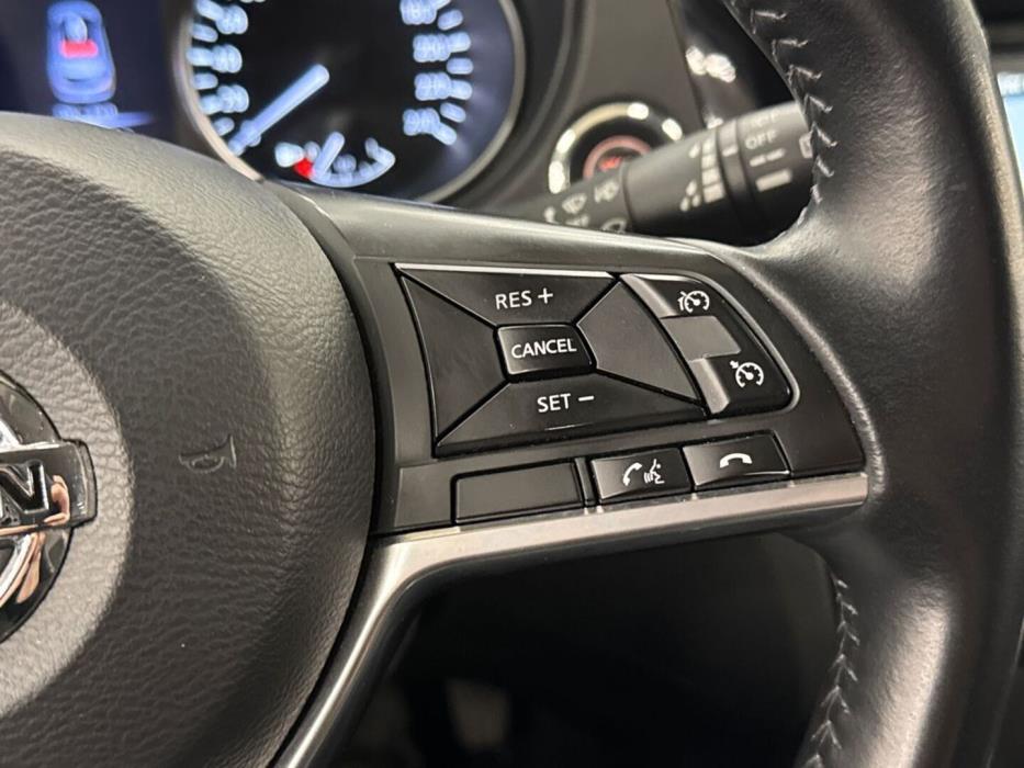 NISSAN Qashqai 2018