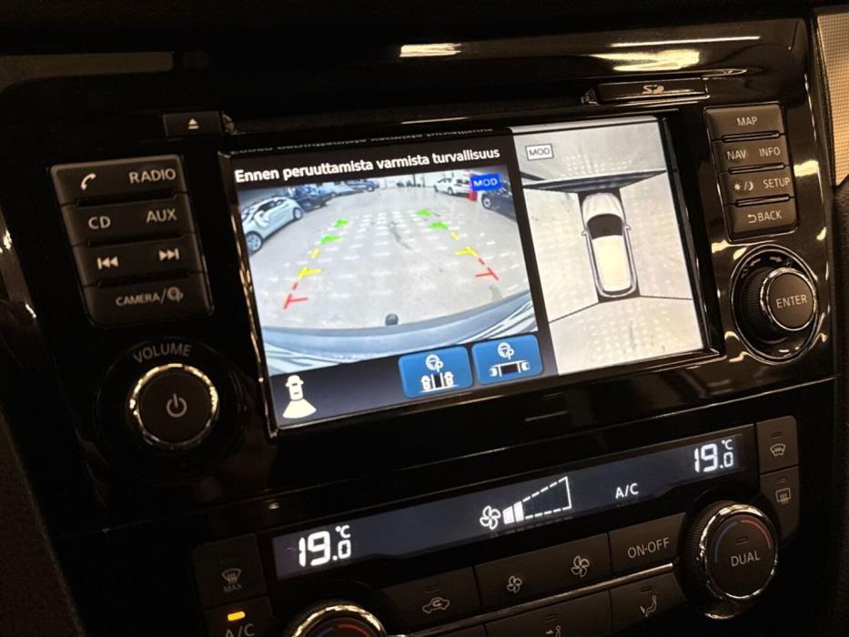 NISSAN Qashqai 2018