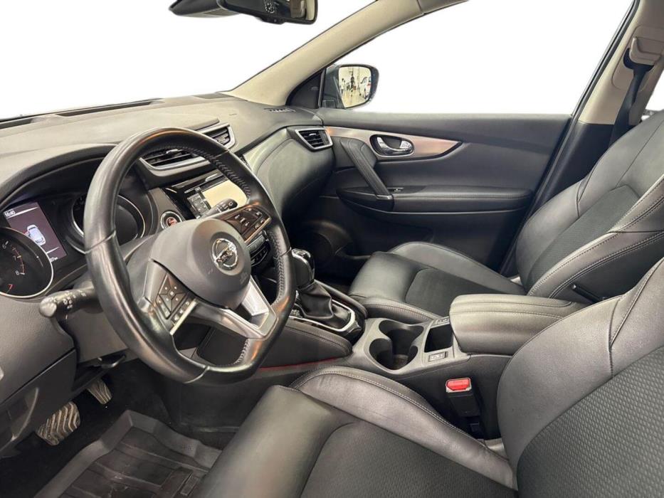 NISSAN Qashqai 2018