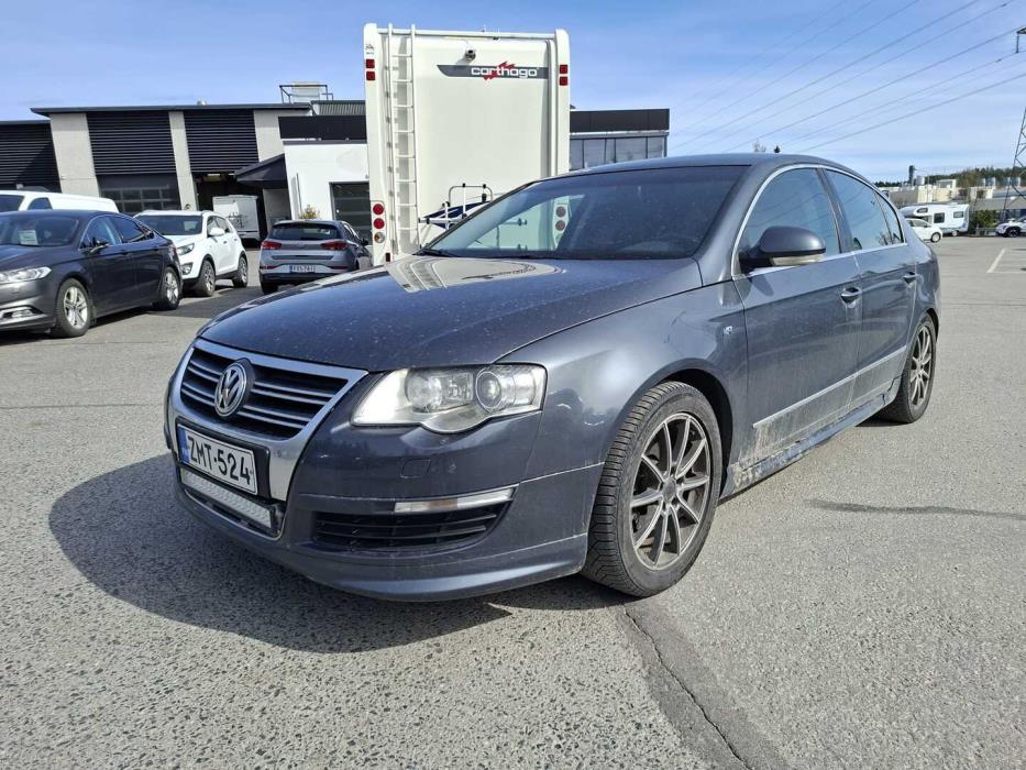 VOLKSWAGEN Passat 2010