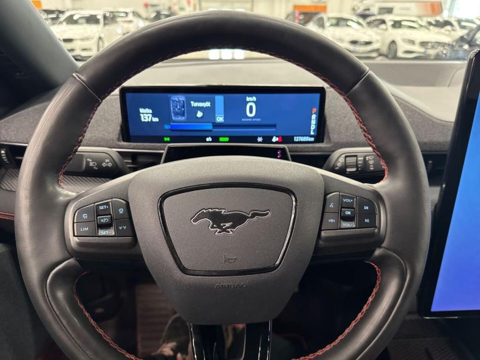 FORD Mustang Mach-E 2022