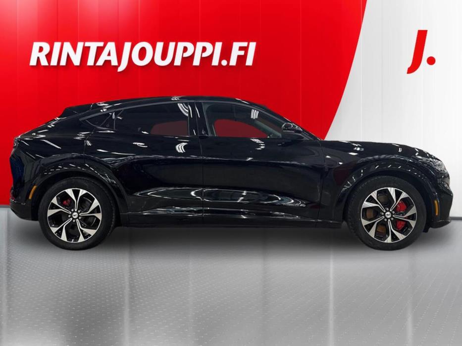FORD Mustang Mach-E 2022