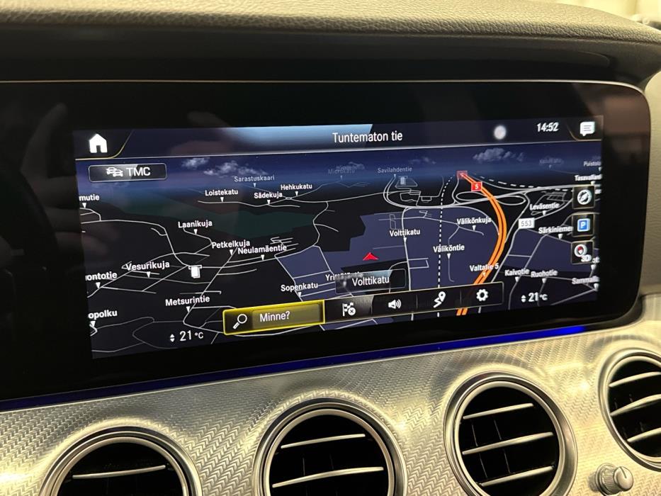 MERCEDES-BENZ E 2021