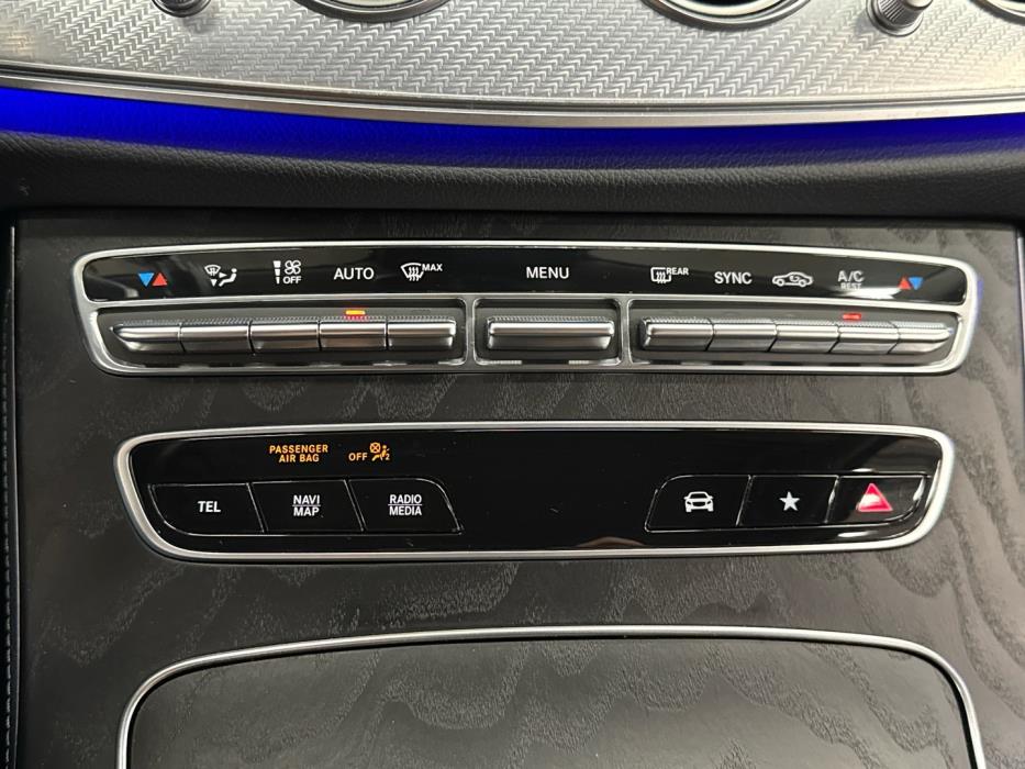 MERCEDES-BENZ E 2021