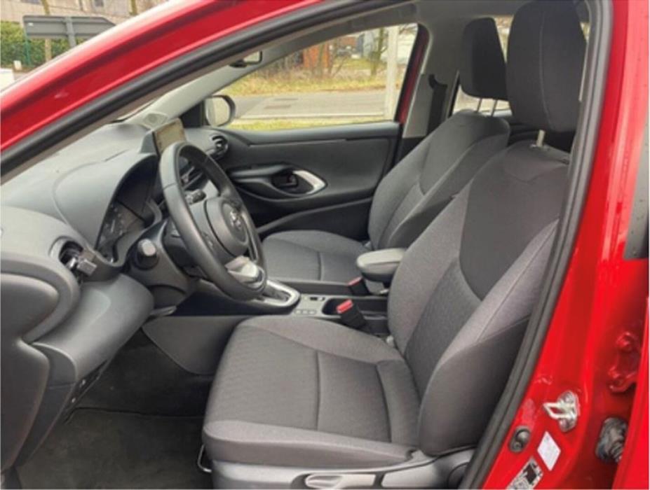 TOYOTA Yaris 2023