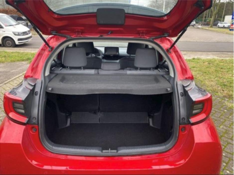 TOYOTA Yaris 2023