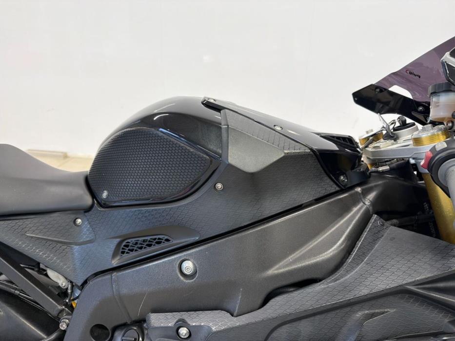 BMW S 2014