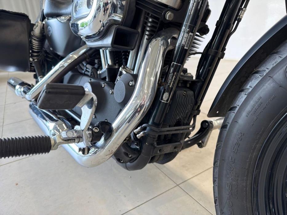 HARLEY-DAVIDSON Sportster 2015