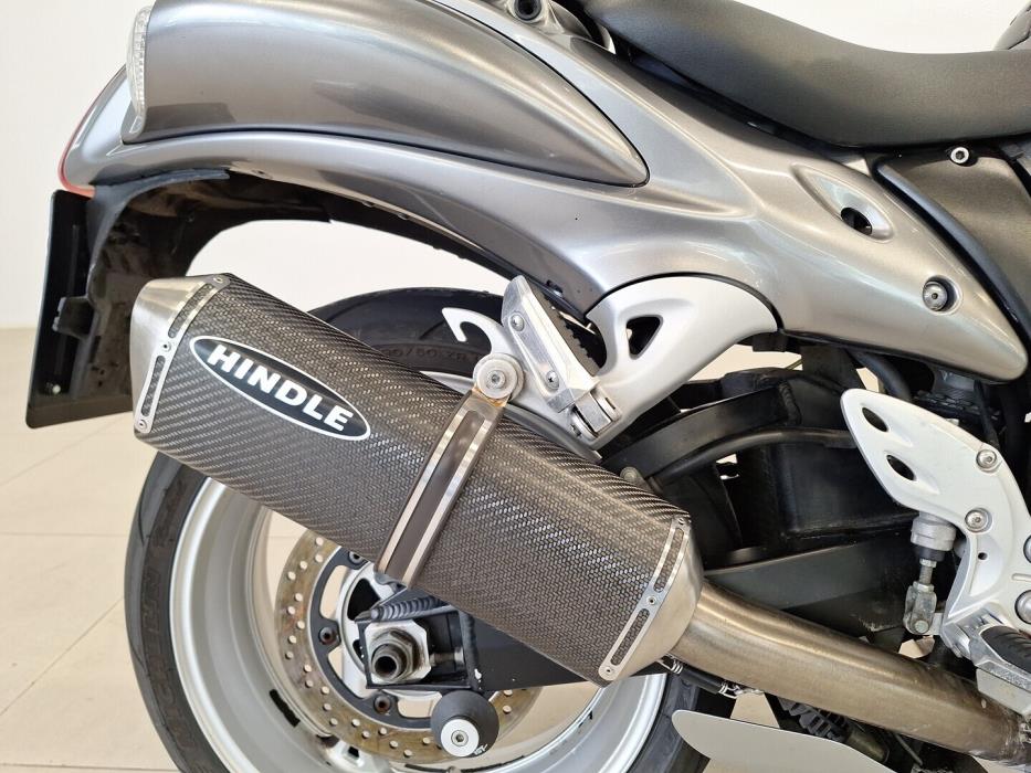 SUZUKI GSX 2010