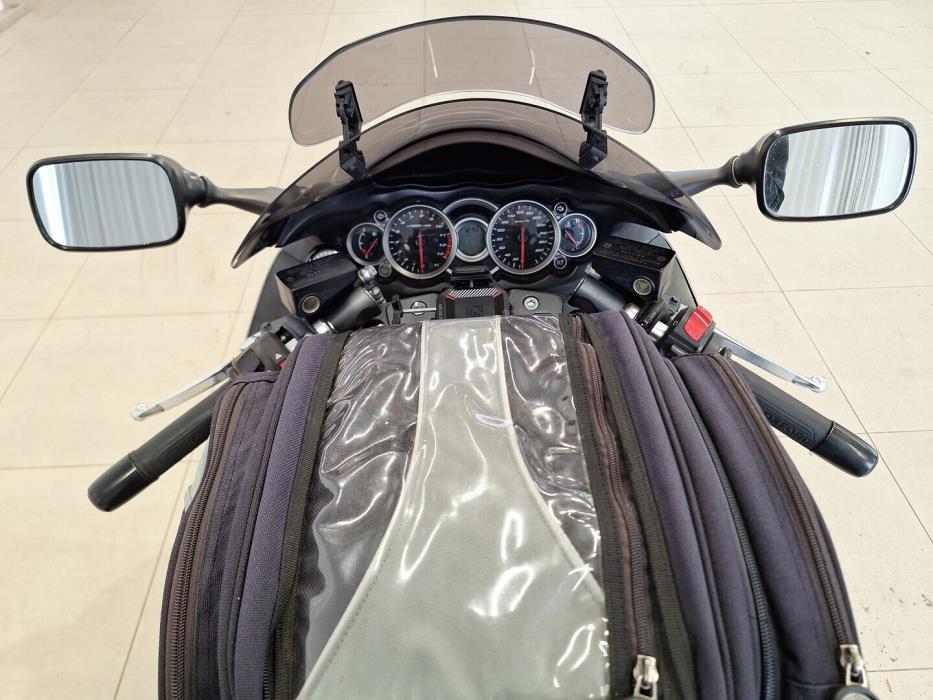 SUZUKI GSX 2010