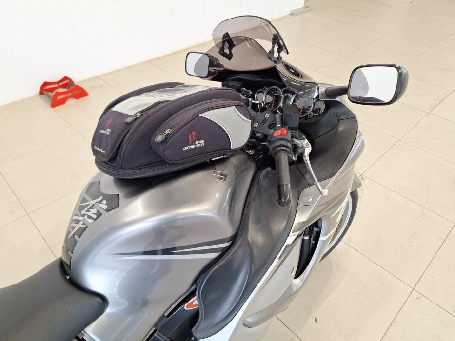SUZUKI GSX 2010