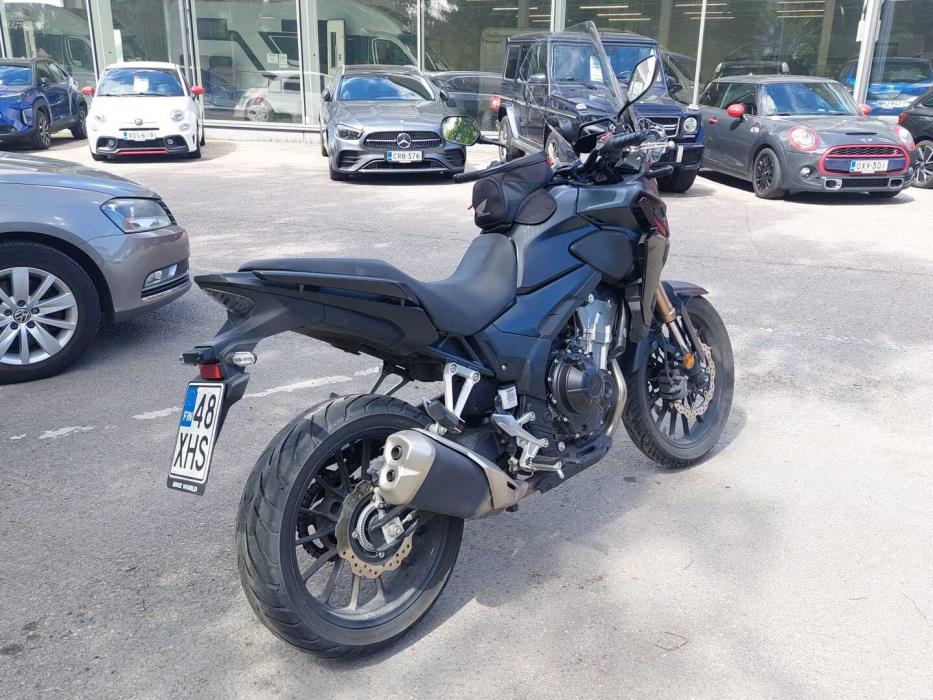 HONDA CB 2023