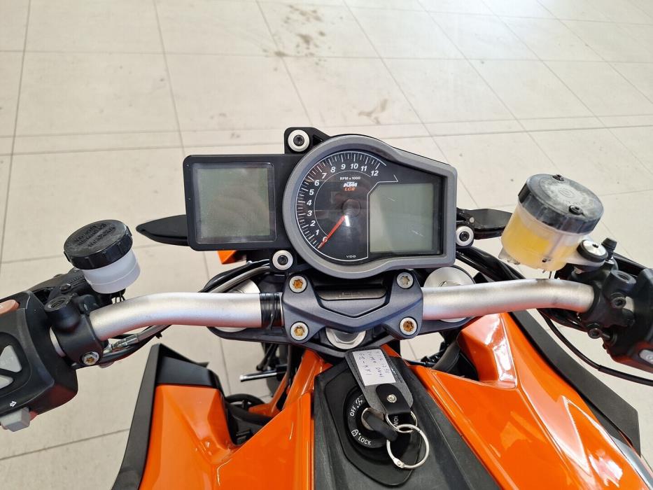 KTM KTM 1290 SUPERDUKE R (127 KW) 2014