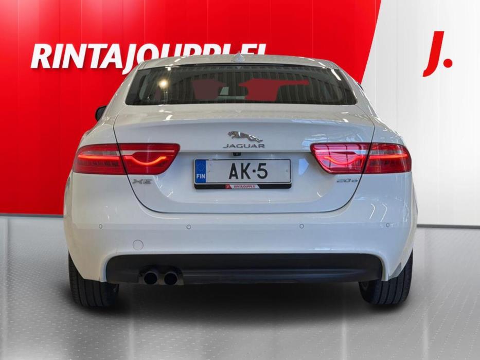 JAGUAR XE 2015