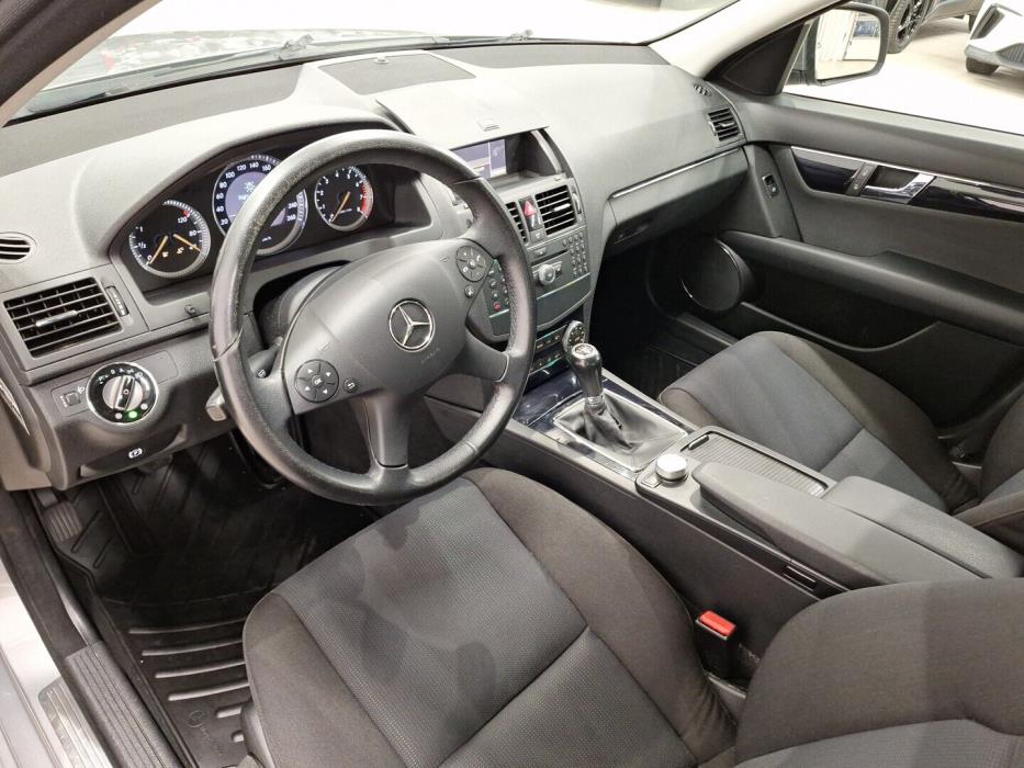 MERCEDES-BENZ C 2007