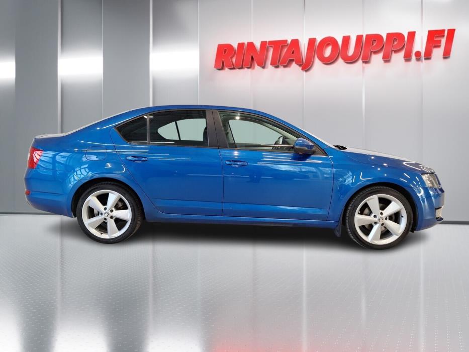 SKODA Octavia 2014