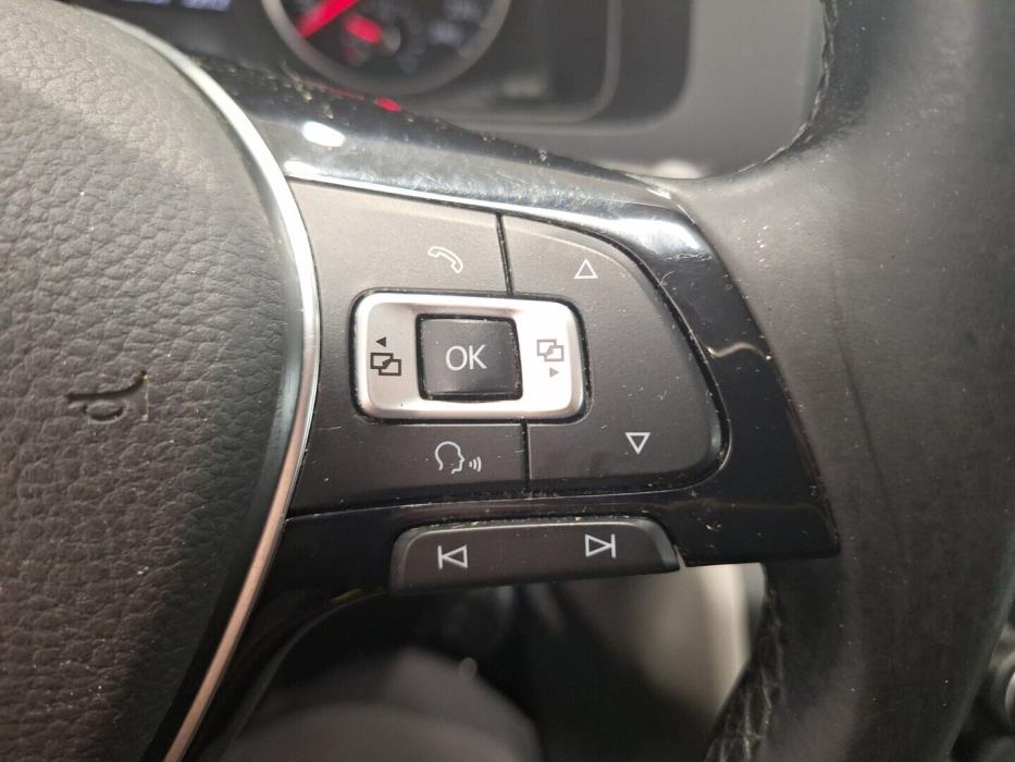 VOLKSWAGEN Transporter 2016