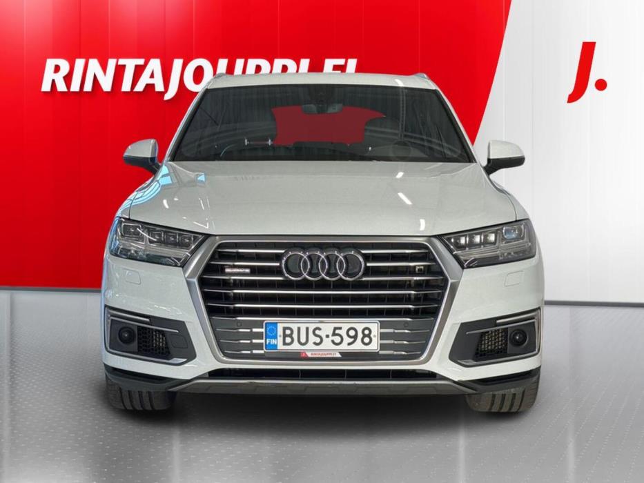 AUDI Q7 2017
