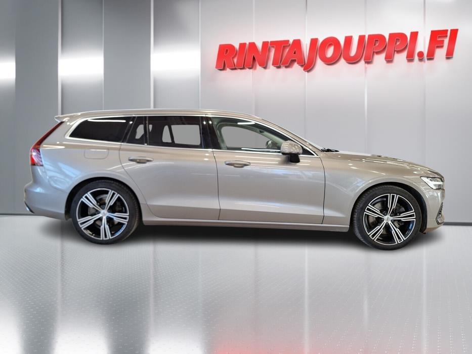 VOLVO V60 2019