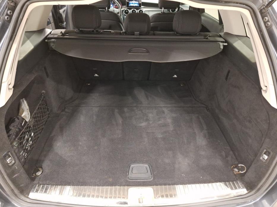 MERCEDES-BENZ C 2016