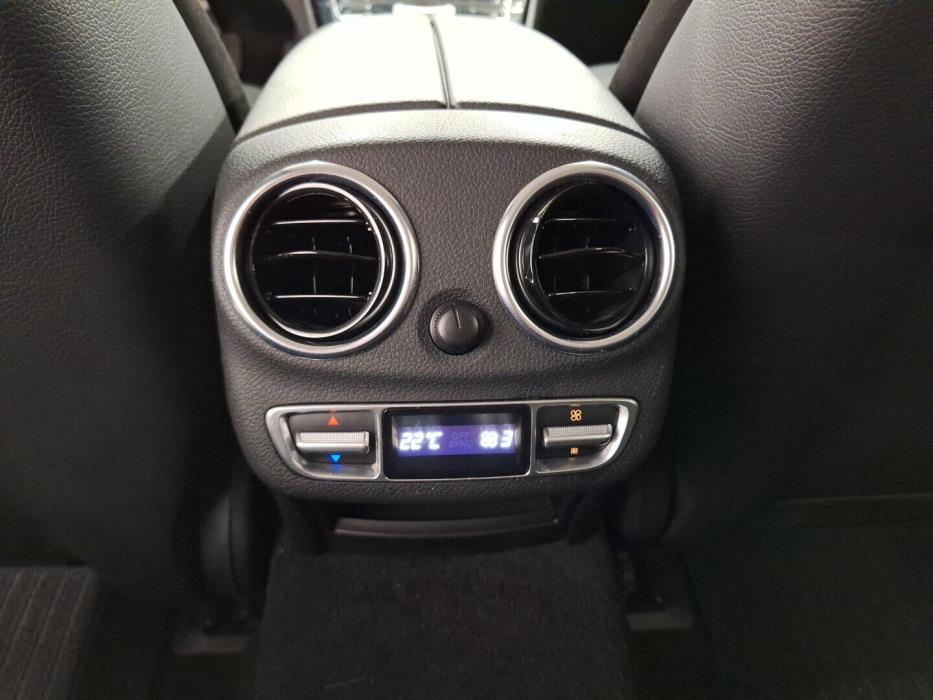 MERCEDES-BENZ C 2016