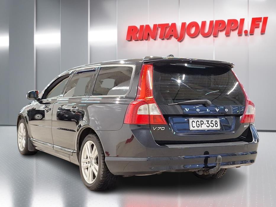 VOLVO V70 2007