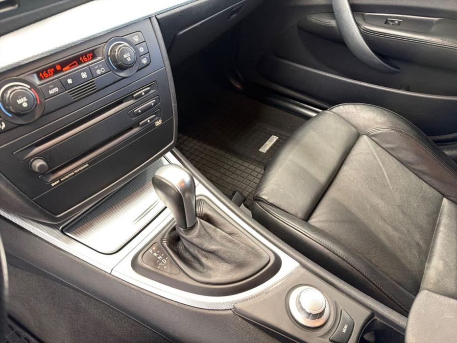 BMW 130 2007