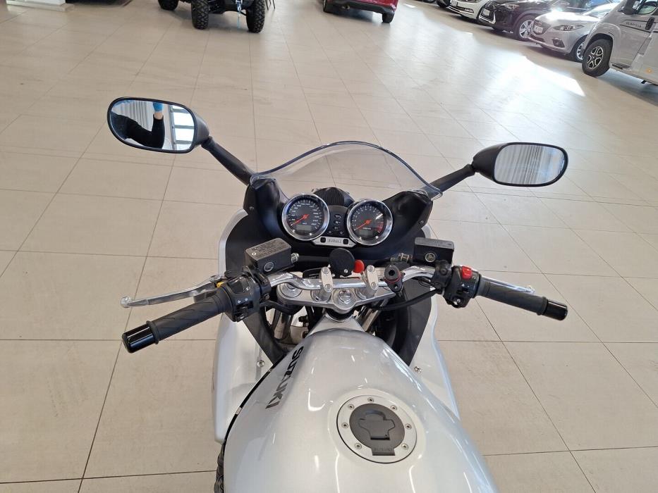 SUZUKI GSF 2003