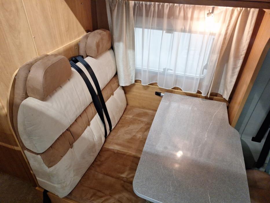 DETHLEFFS Globe S 2012