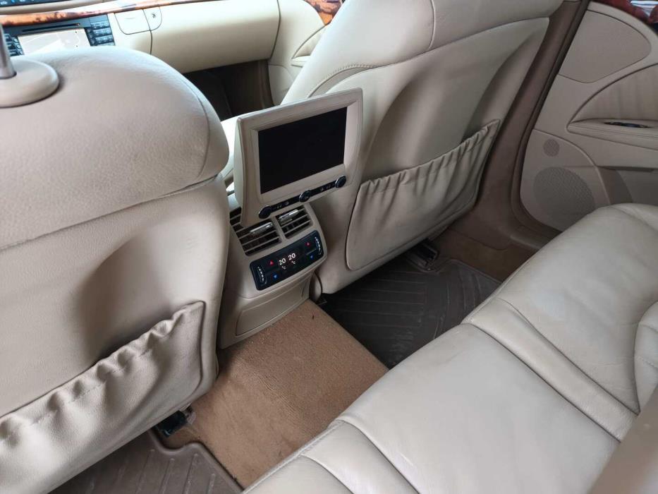 MERCEDES-BENZ E 2008