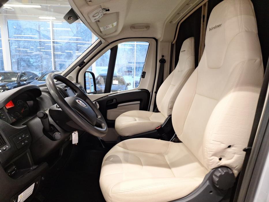 BURSTNER CityCar 2017