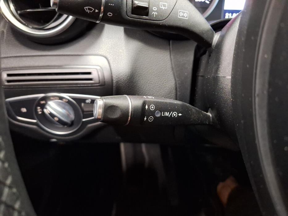 MERCEDES-BENZ C 2017