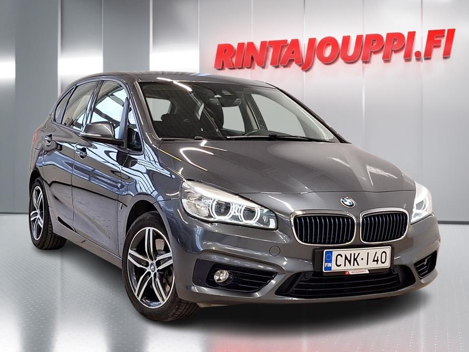 BMW 225 2017
