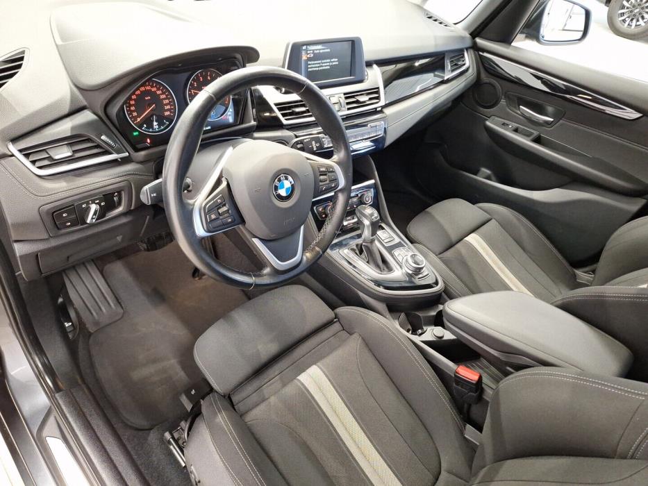 BMW 225 2017