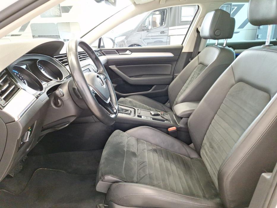 VOLKSWAGEN Passat 2017